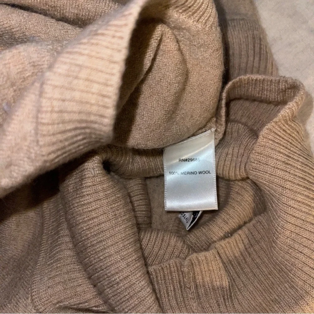 Pendleton Merino Roll-neck Sweater